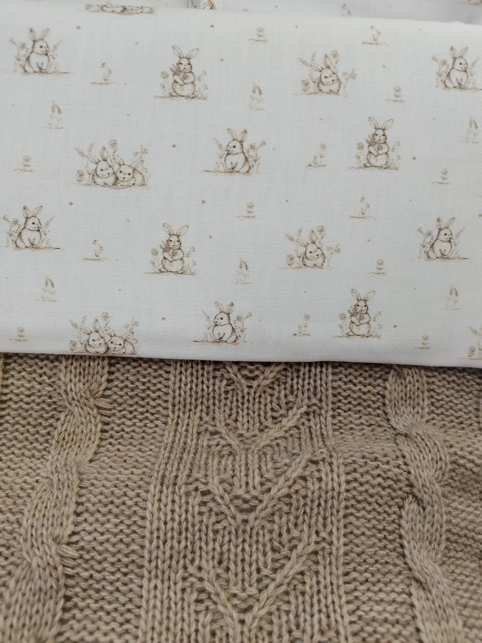 Saco para silla BUNNY 549 Caramel de Artesanías Chari - Imagen 2